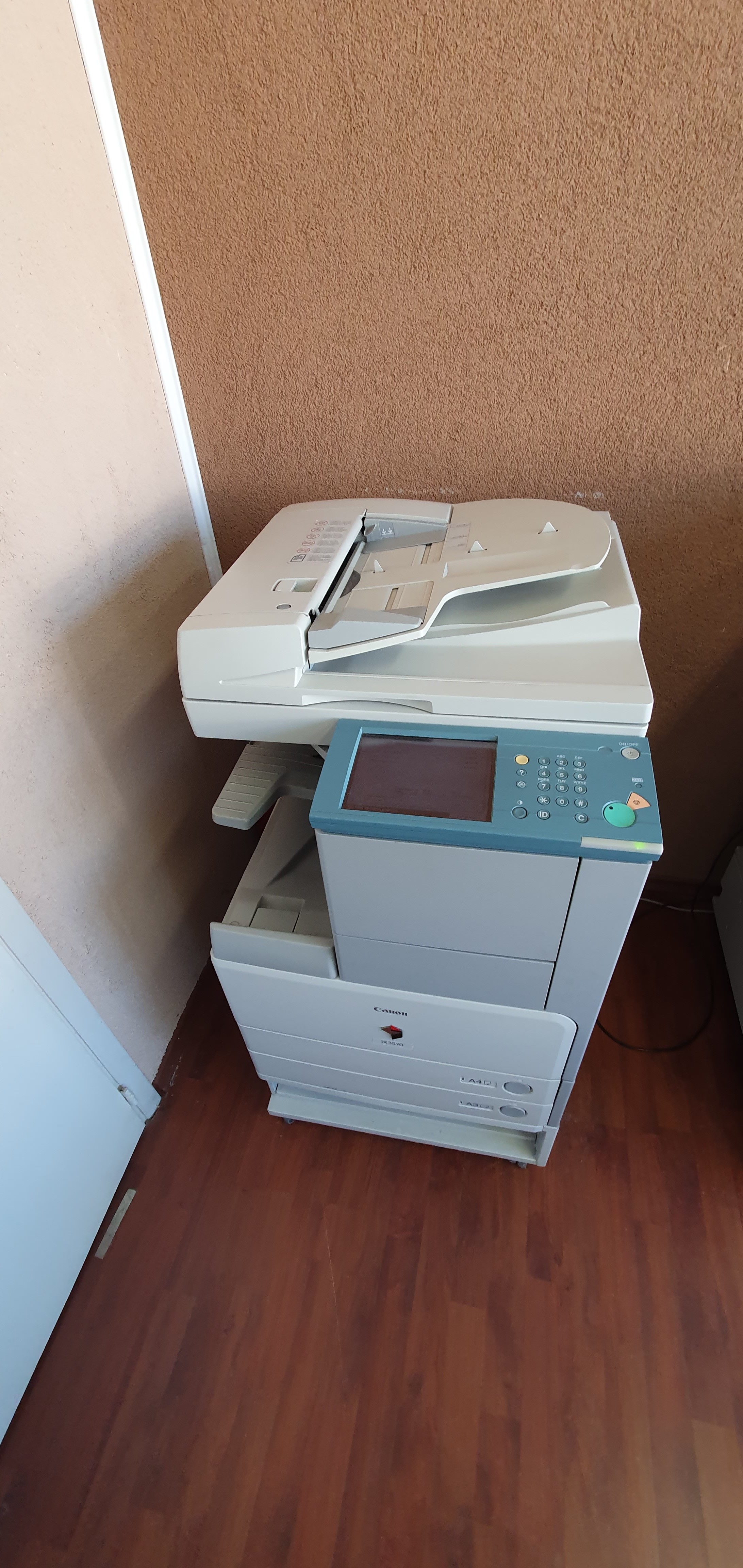 canon1.jpeg