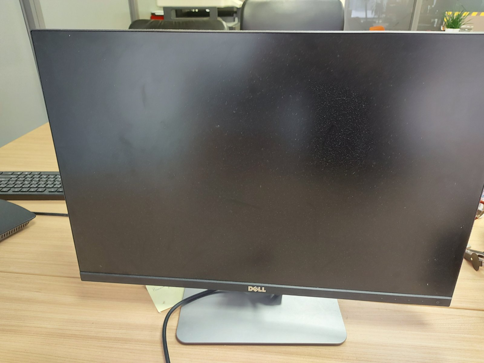 Dell monitorius 1.jpg