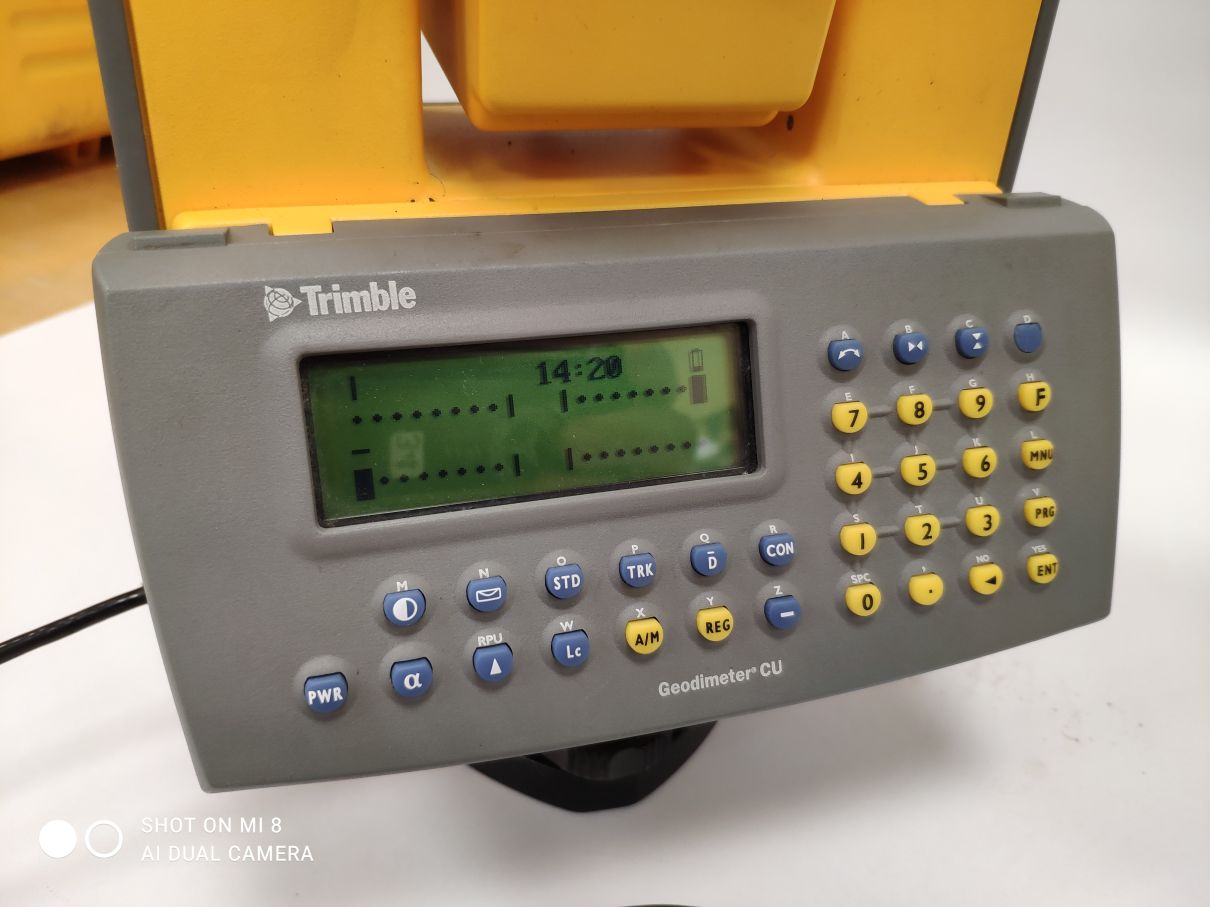 Trimble2_02.jpg