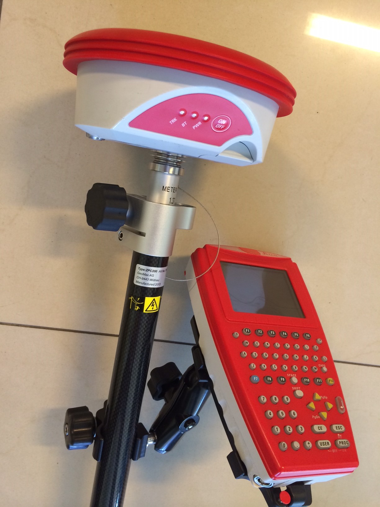 GPS900_4.jpg